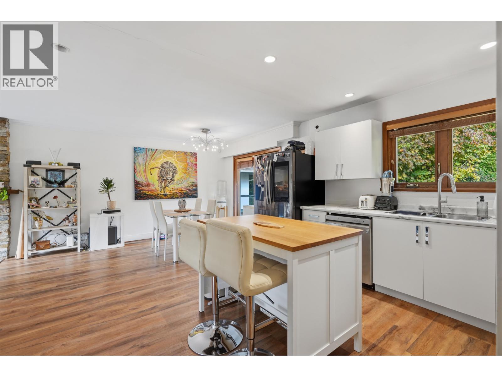 444 Evergreen Place, North Vancouver — photo 5