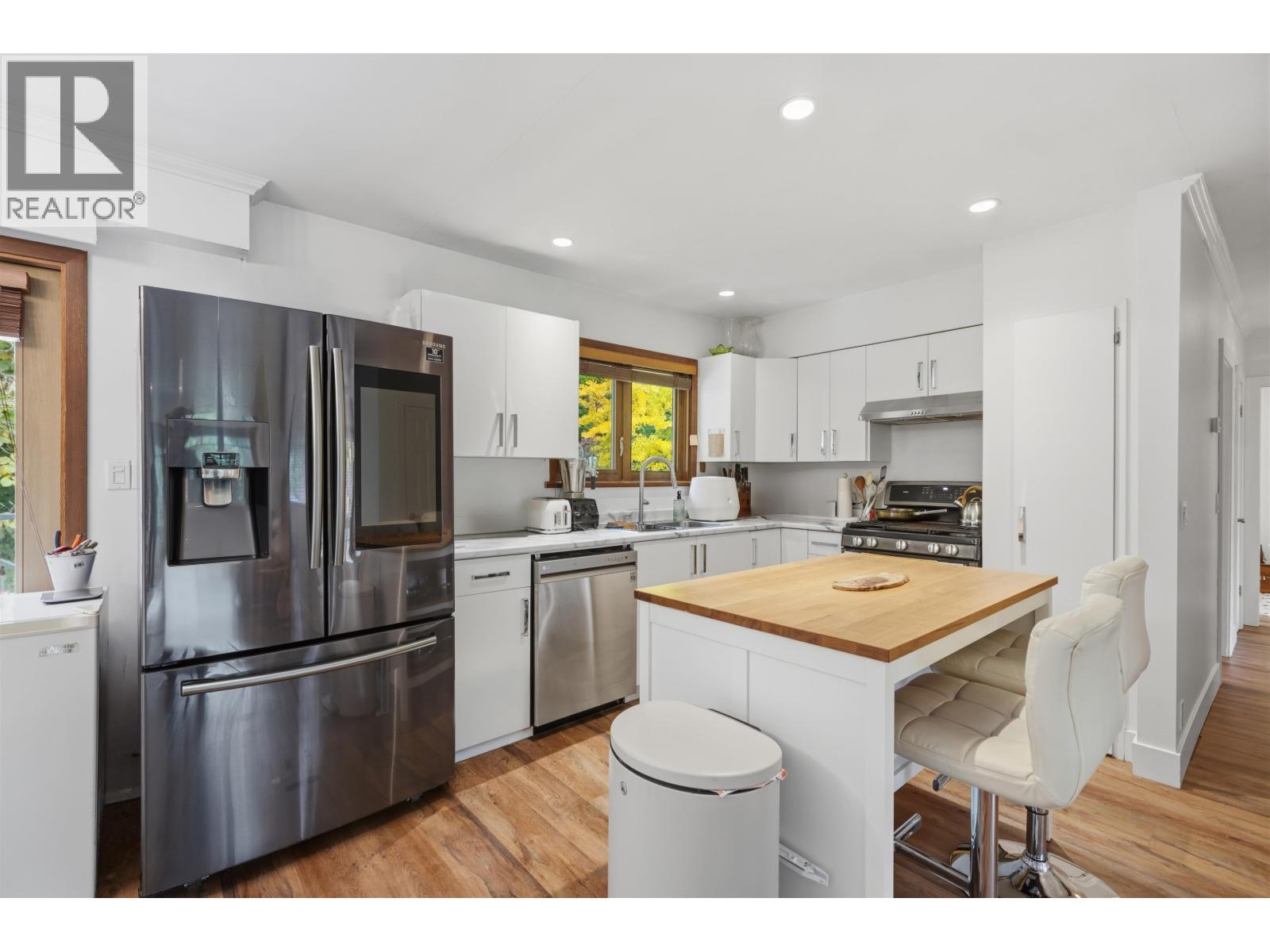 444 Evergreen Place, North Vancouver — photo 8