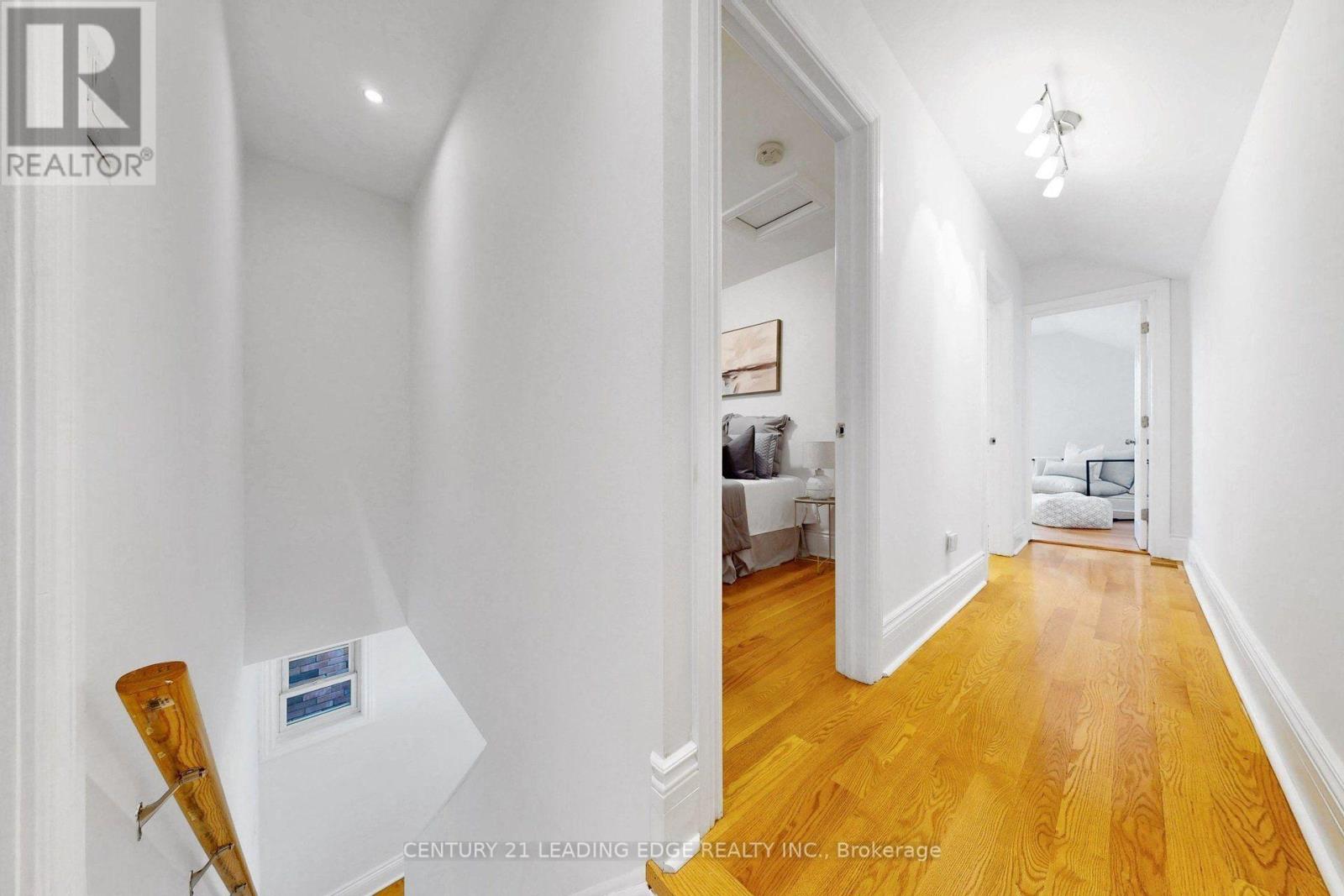 131 LINDSEY AVENUE - 20