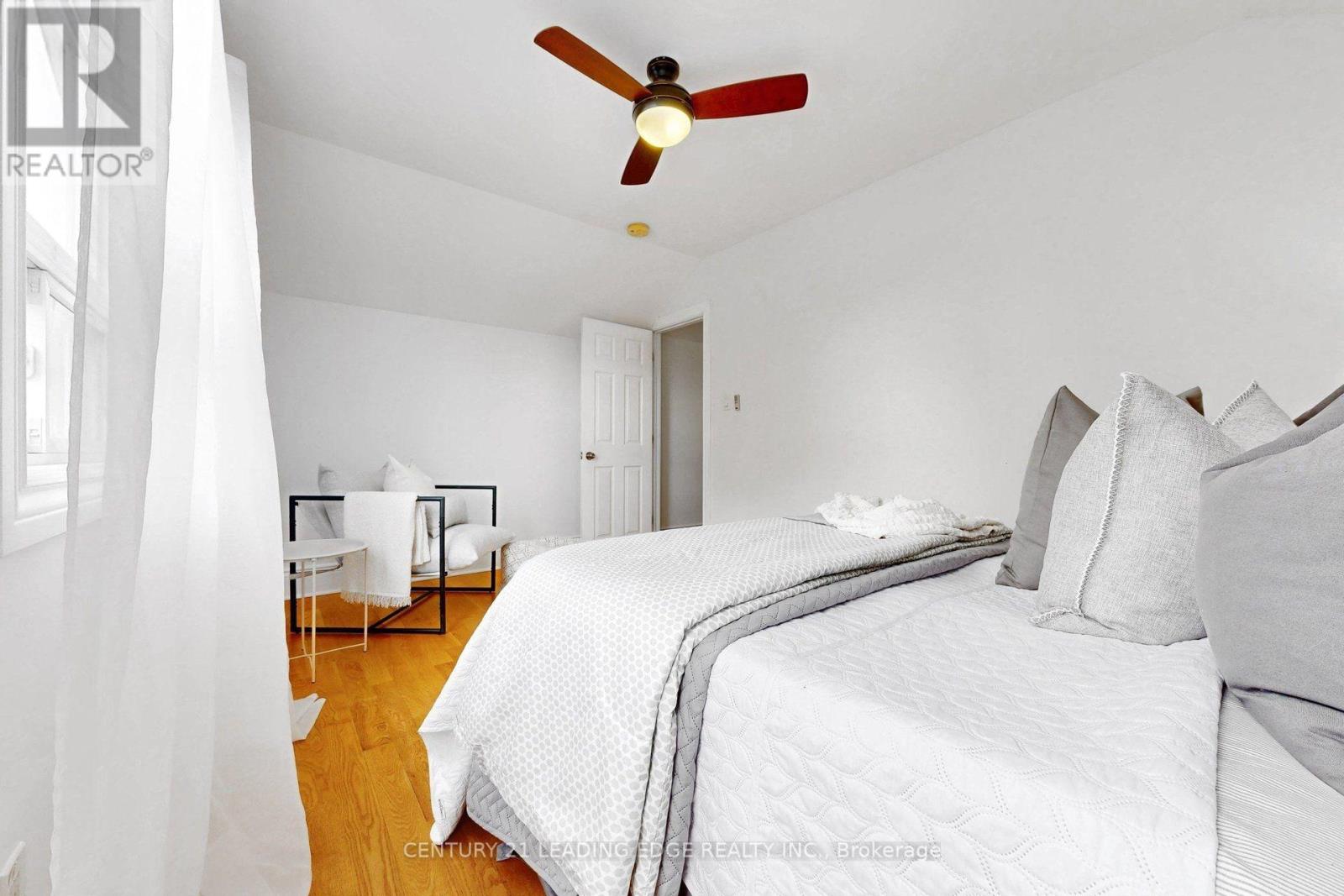 131 LINDSEY AVENUE - 29