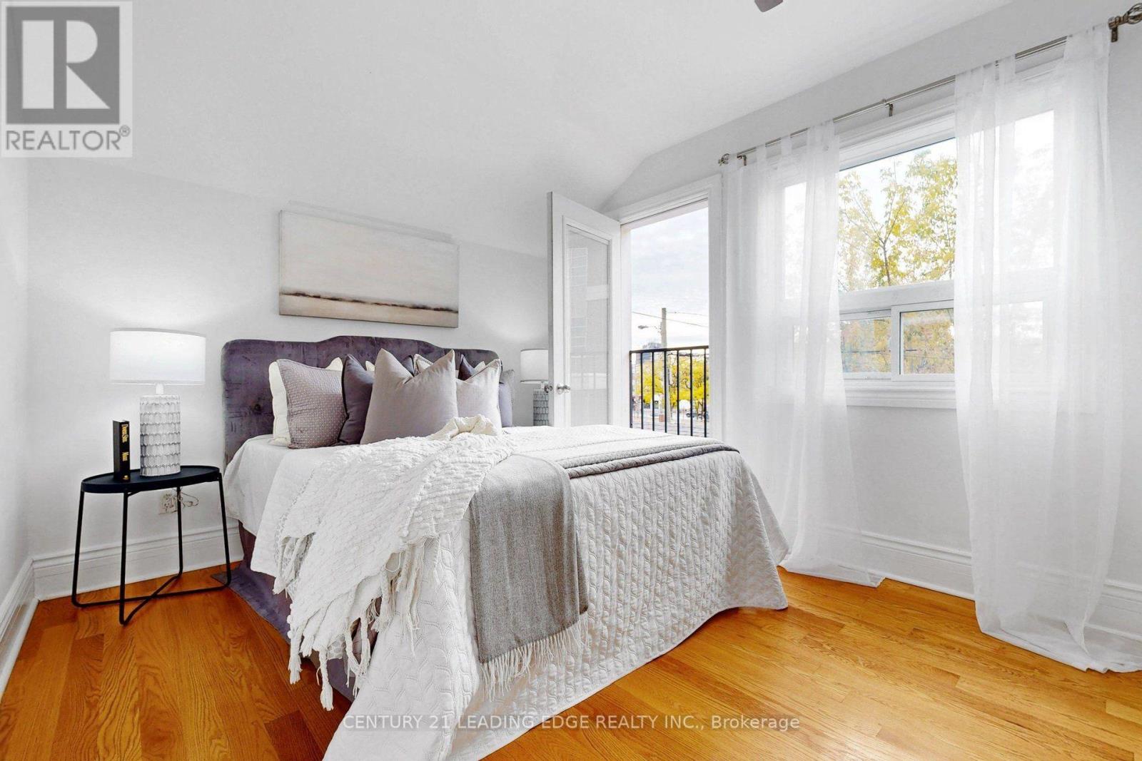 131 LINDSEY AVENUE - 30