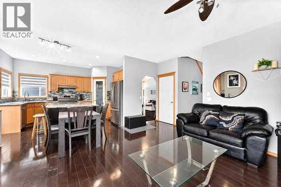 38 Coral Reef Crescent NE, Calgary — photo 5