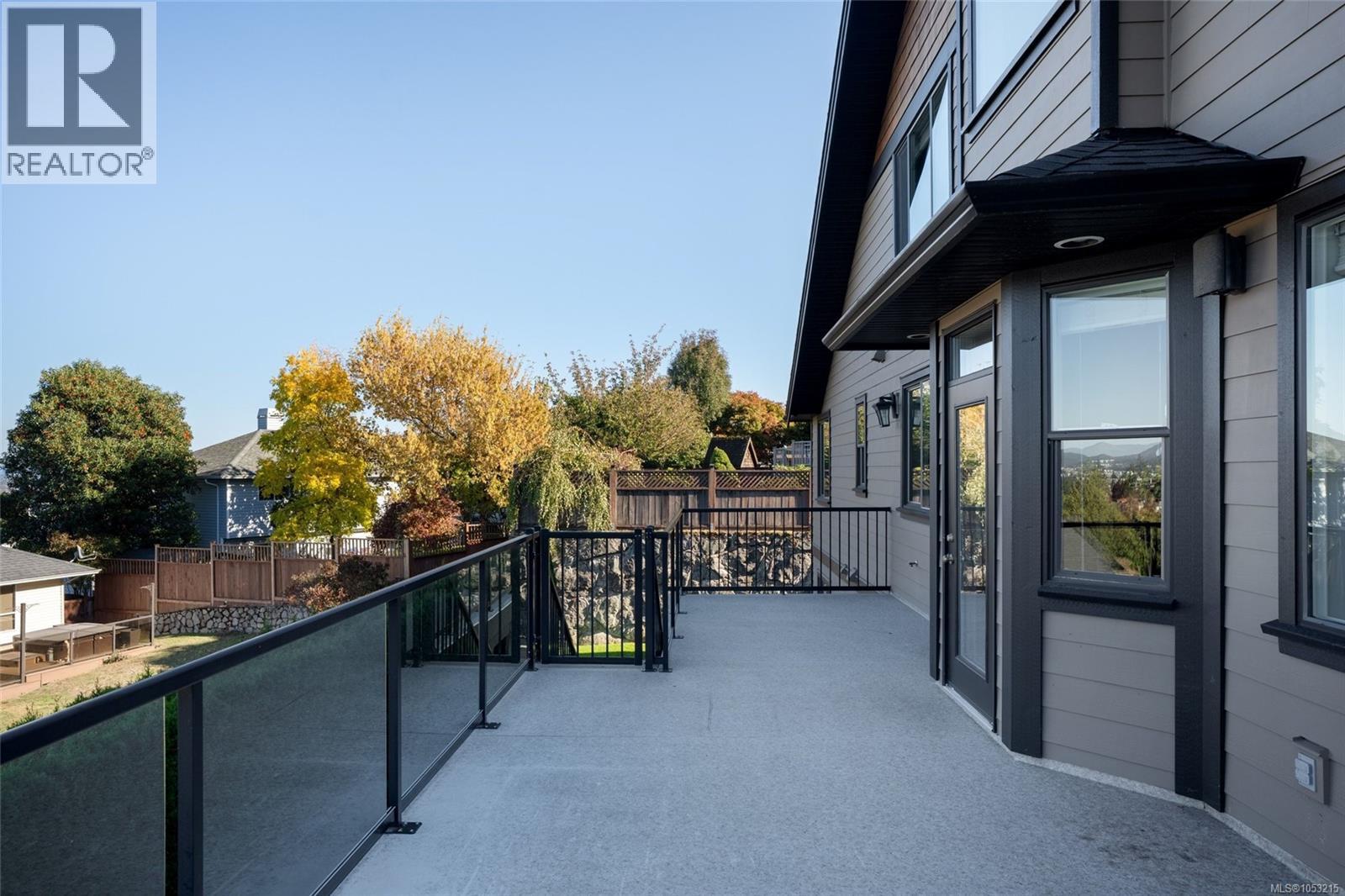 590 Cottyn Way - 13