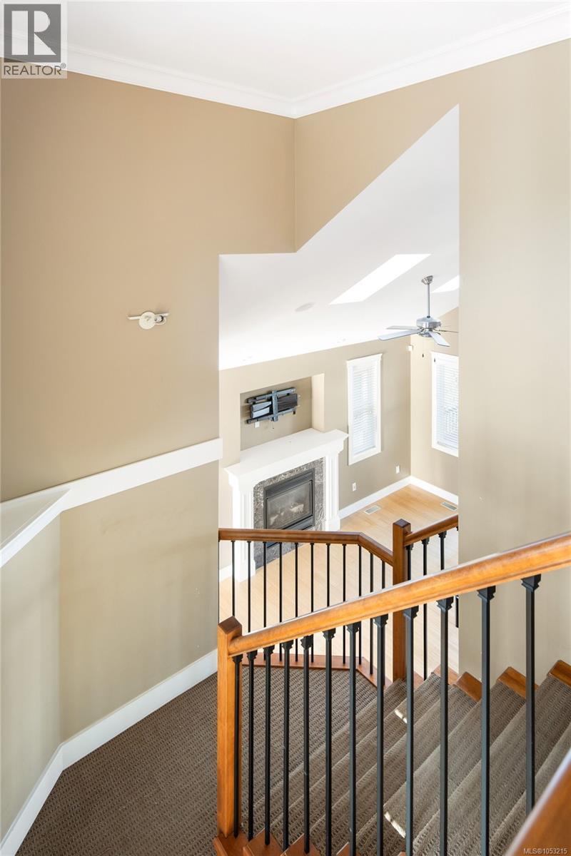 590 Cottyn Way - 34