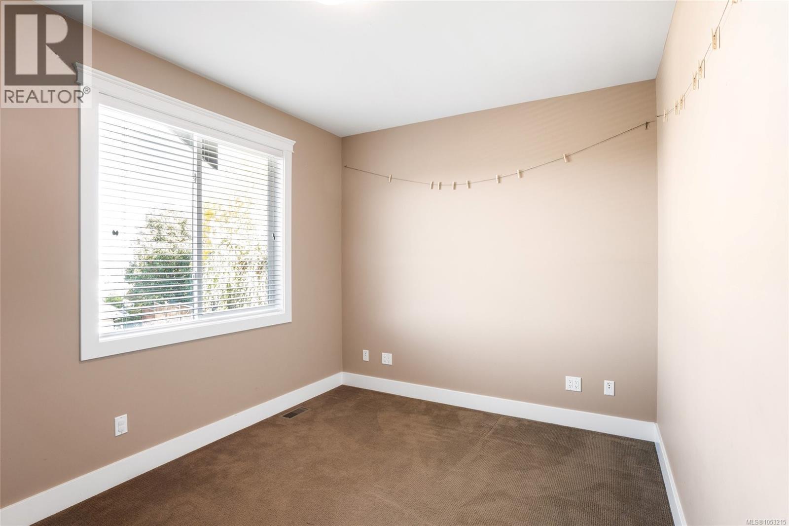 590 Cottyn Way - 35
