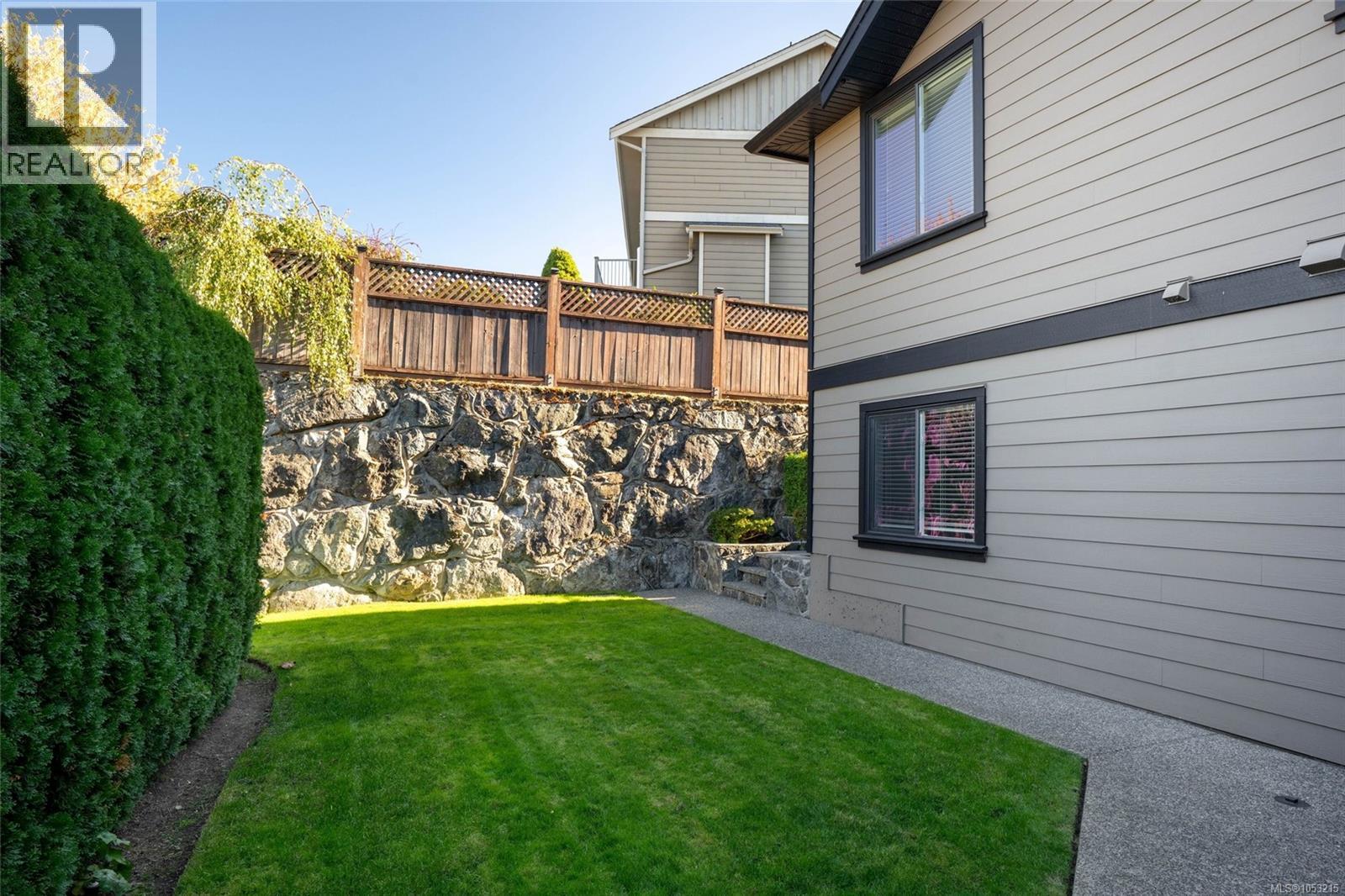 590 Cottyn Way - 53