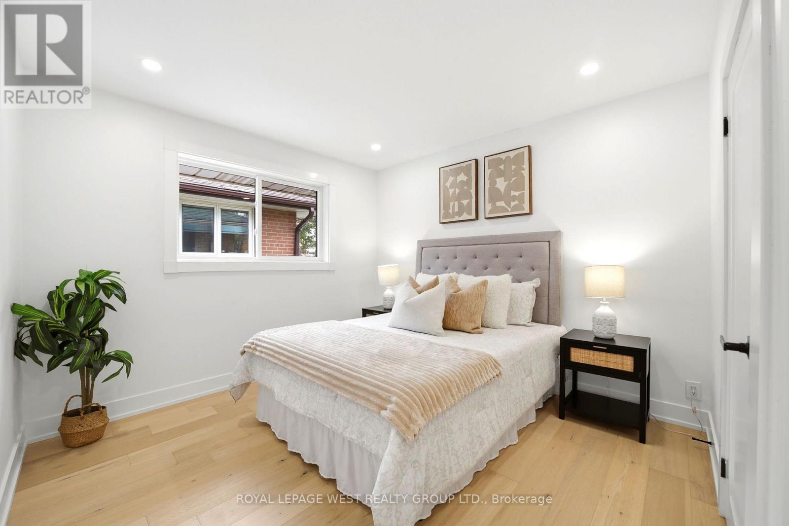 33 TAPLEY DRIVE - 7