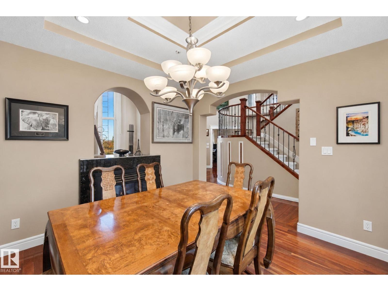 Property photograph 10 for MLS E4514710