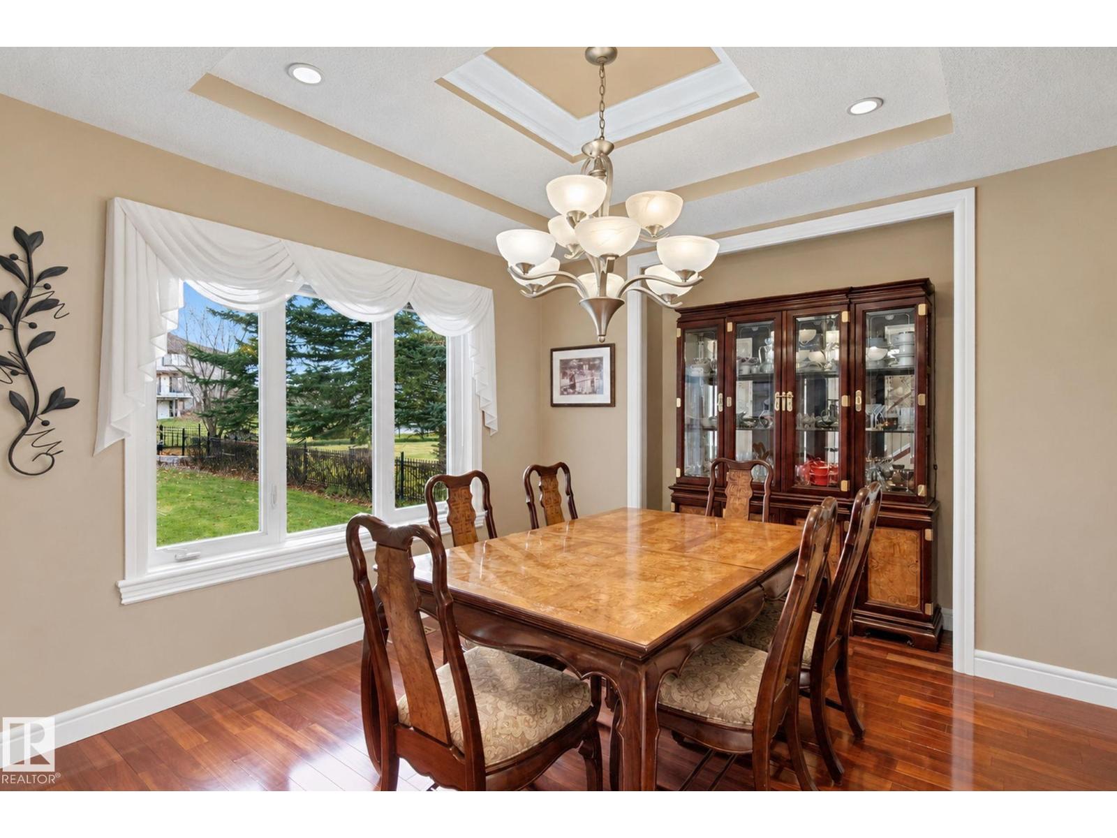 Property photograph 8 for MLS E4514710