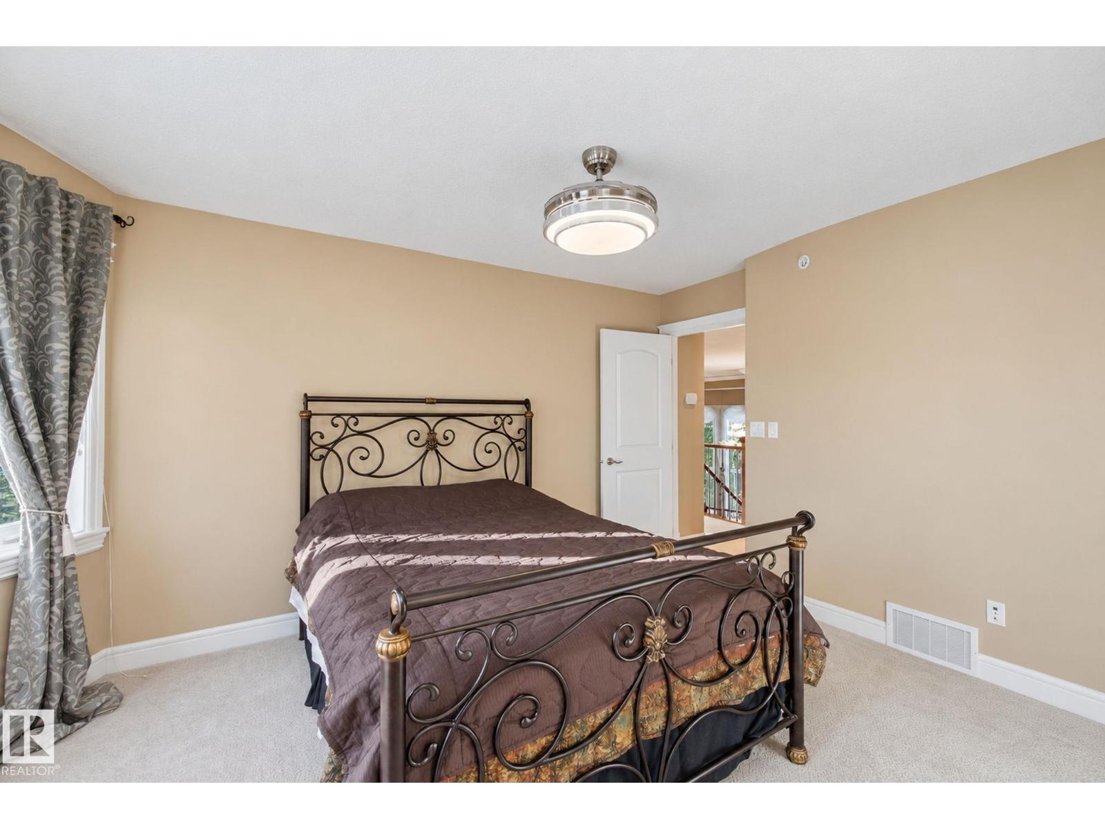 Property photograph 39 for MLS E4514710