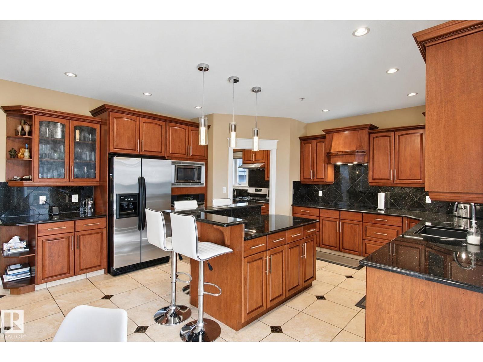 Property photograph 16 for MLS E4514710