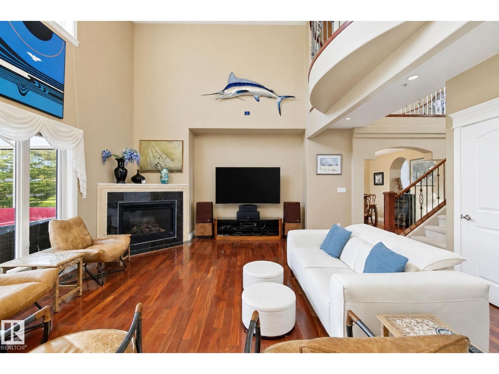 Property photograph 12 for MLS E4514710