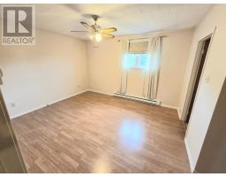 47 Marshalls Drive thumbnail 13