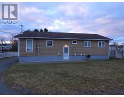 47 Marshalls Drive thumbnail 2