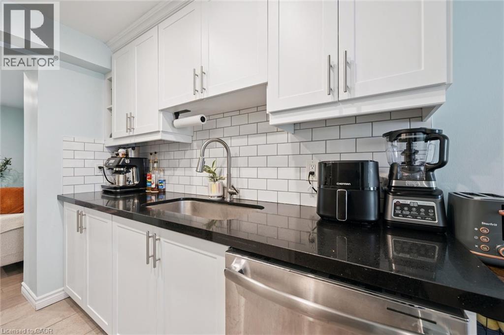 #45 160 RITTENHOUSE Road - 13