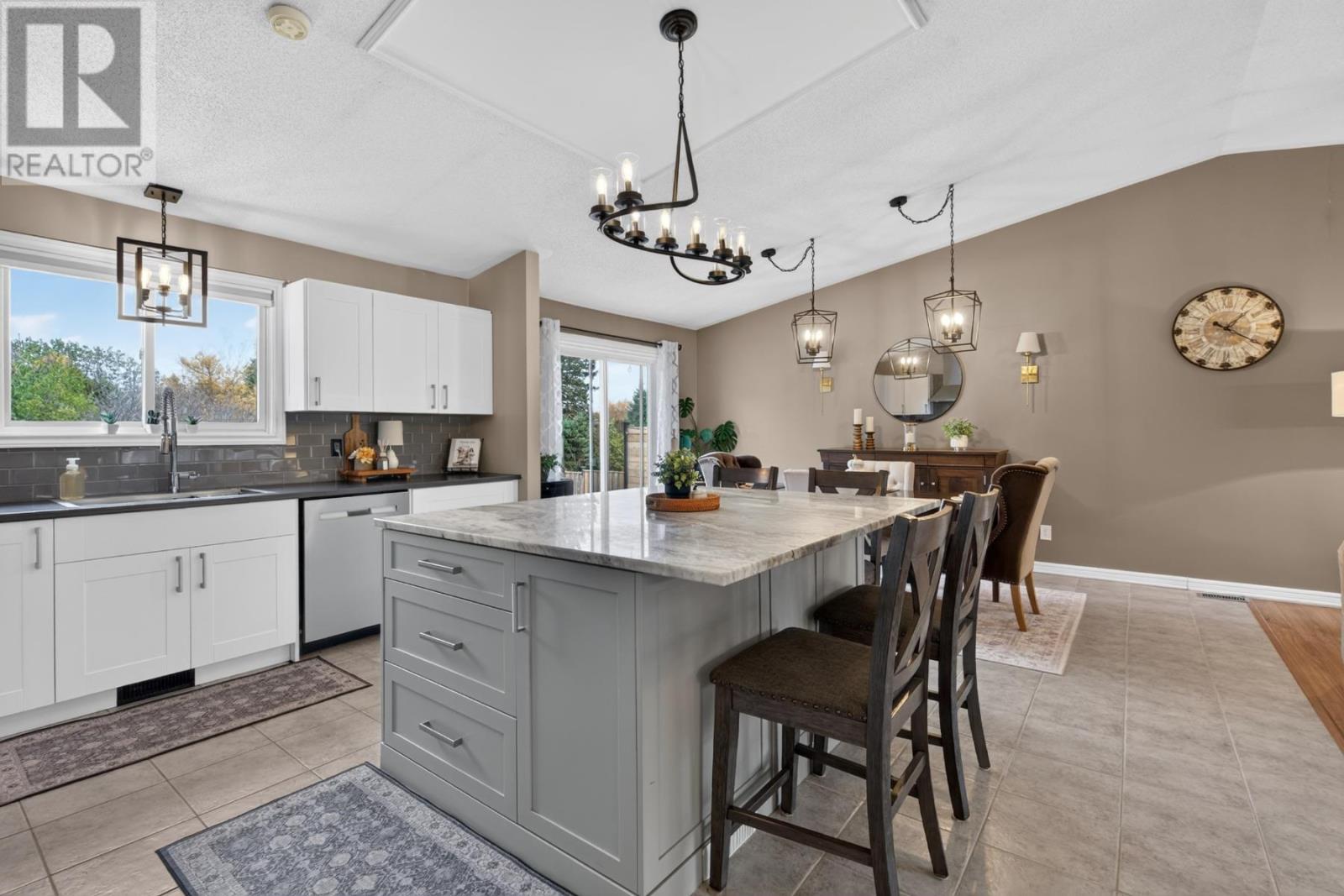 448 Old Goulais Bay RD - 12