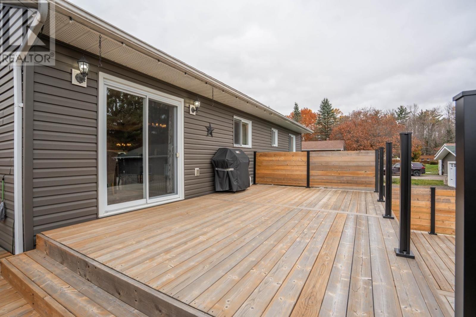 448 Old Goulais Bay RD - 39