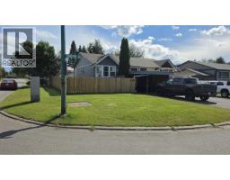 Living room of 4201 QUENTIN AVENUE · Prince George, BC