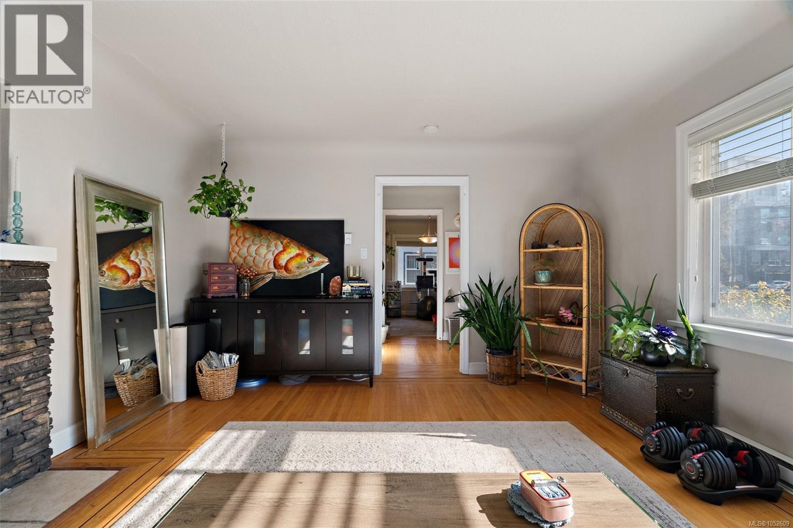 1230 Hillside Ave - 3