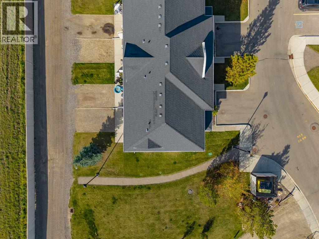 101 Clover Way, photo 38 of 46