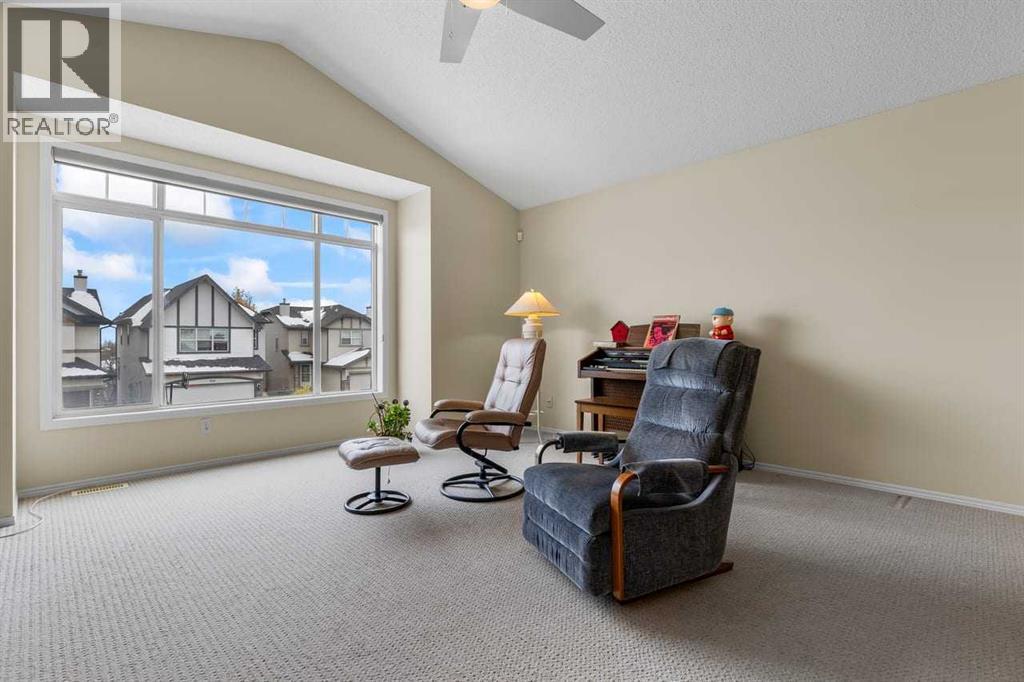 303 Springborough Way SW, photo 19 of 40