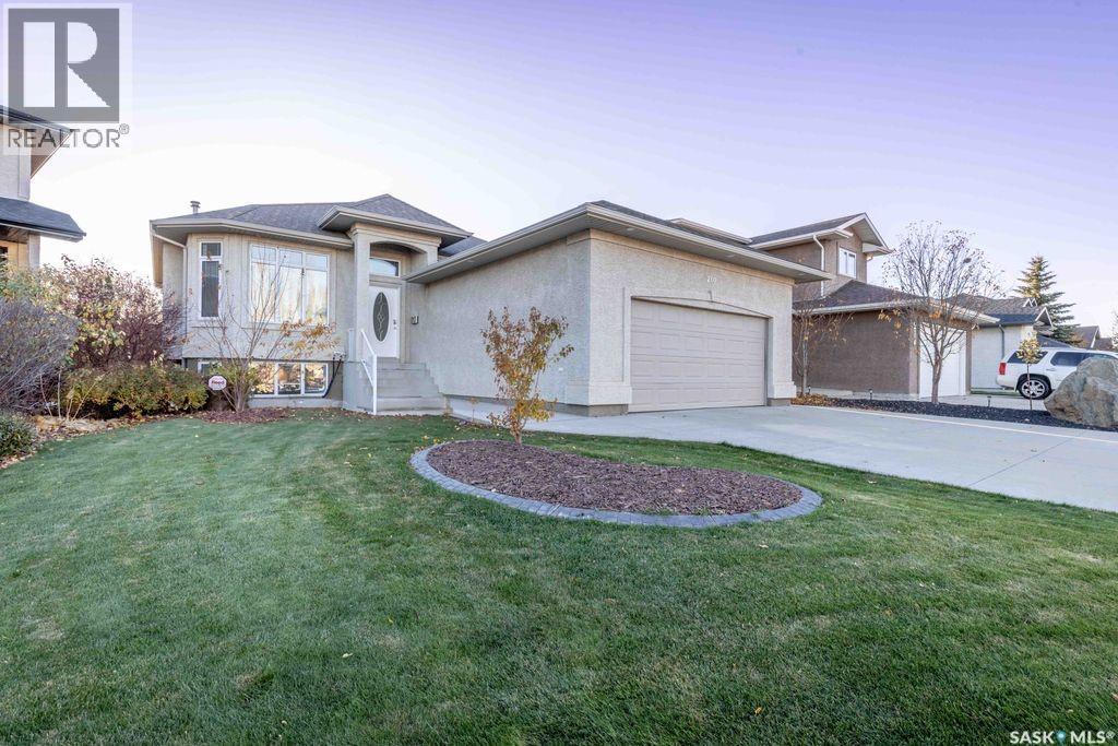 210 Greaves COURT, Saskatoon