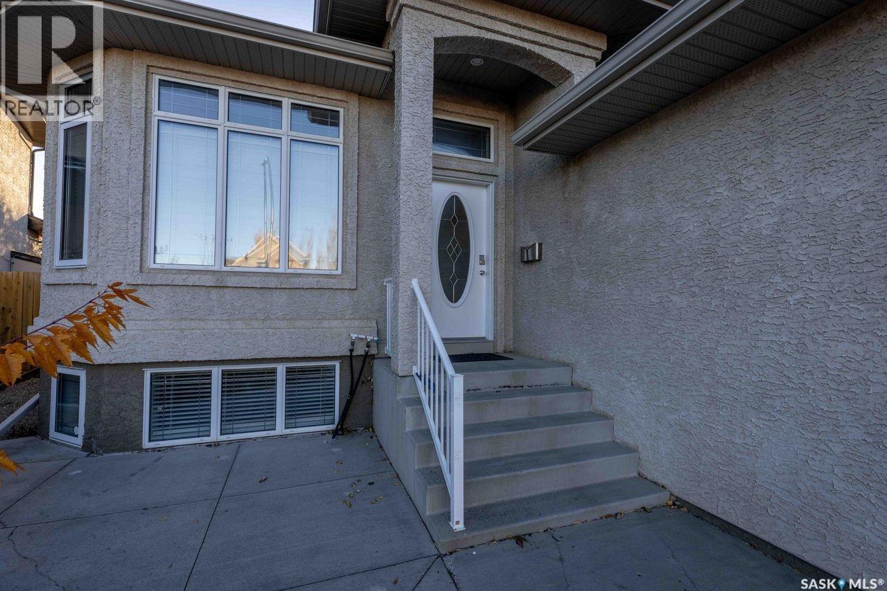210 Greaves COURT, Saskatoon — photo 35