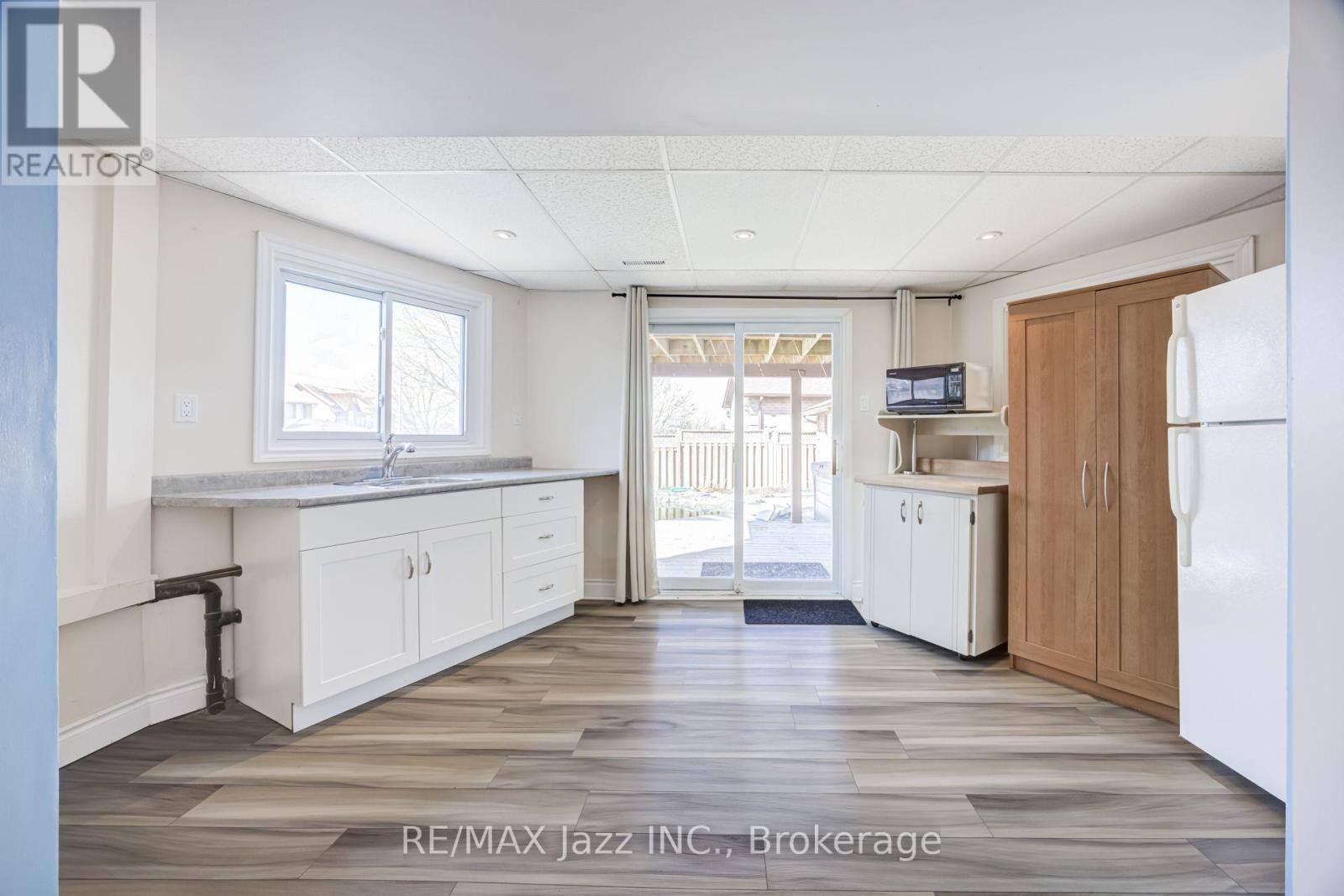 2 Coomer Crescent, Ajax, ON photo 43