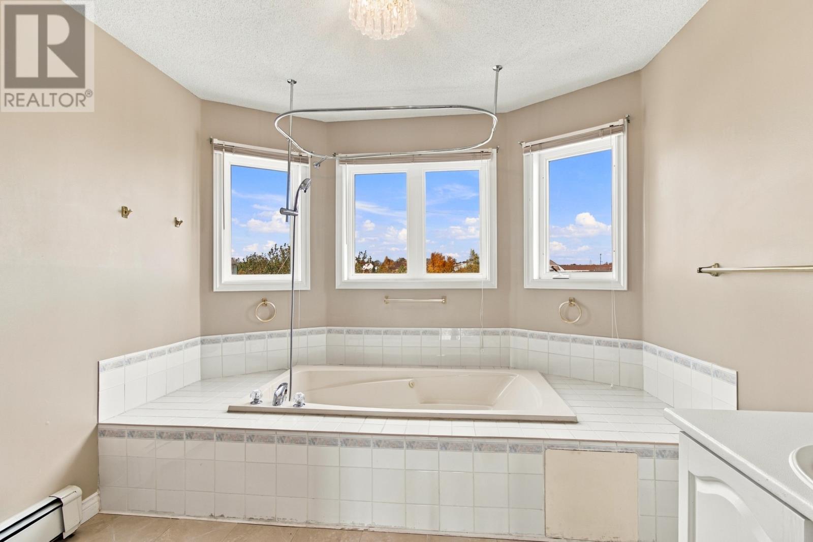 28 Penney Crescent - 22