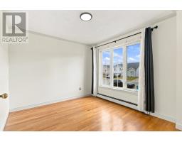 28 Penney Crescent thumbnail 5