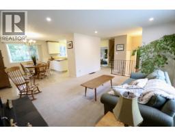 Photo 8 of 32, 7700 ST MARK CRESCENT · Prince George, BC