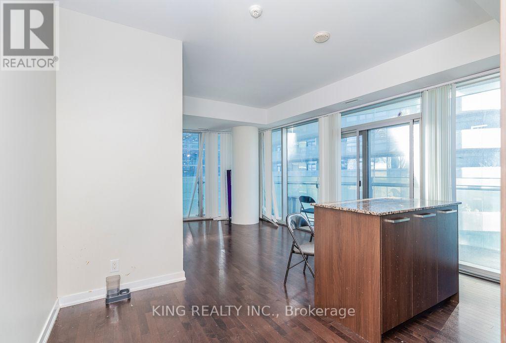 #1910 12 YORK STREET - 17