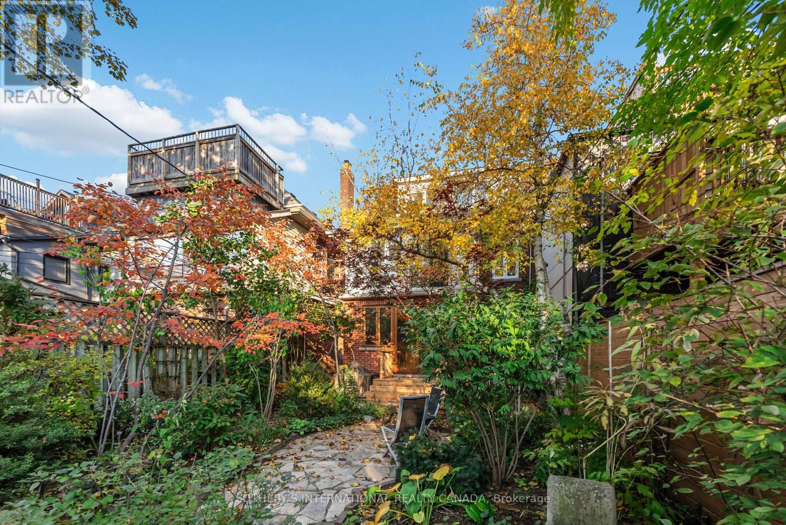 476 PALMERSTON BOULEVARD - 47