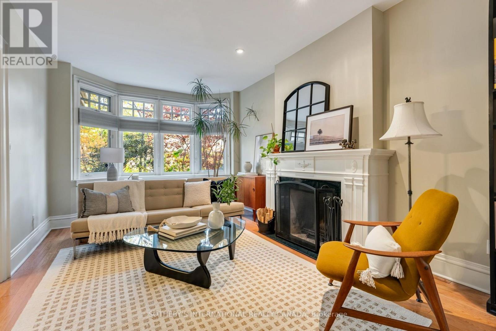 476 PALMERSTON BOULEVARD - 7