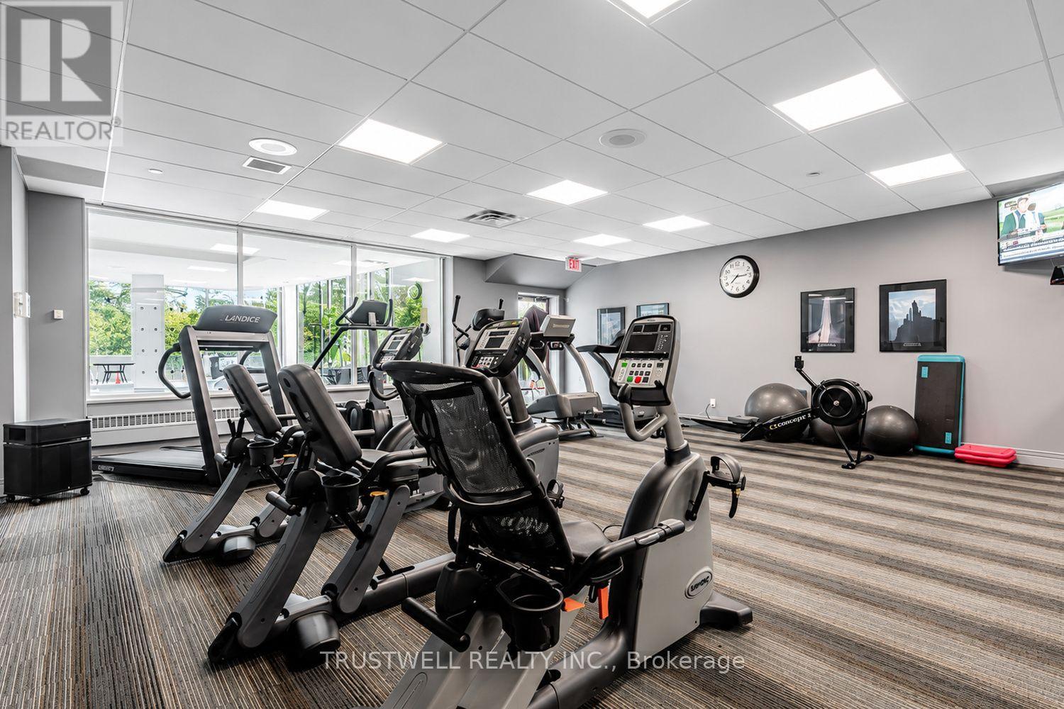 #703 3181 BAYVIEW AVENUE - 32