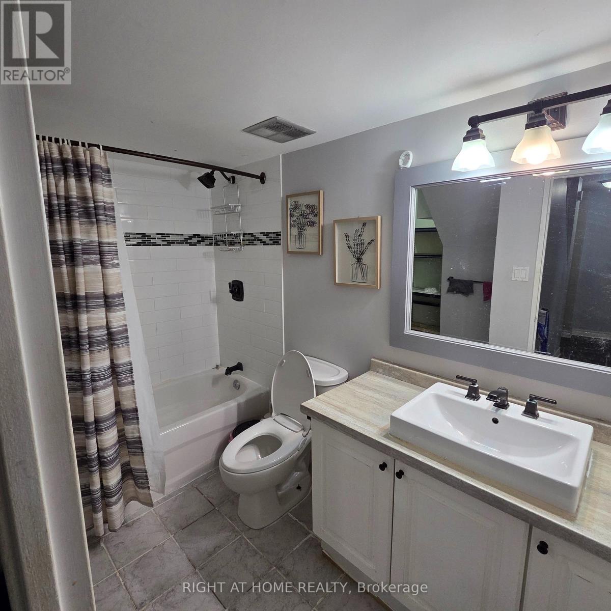 410- 454 Centre Street, Oshawa, ON photo 19