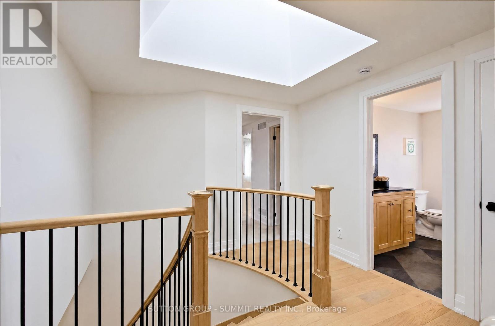 742 GRIFFITH STREET - 25