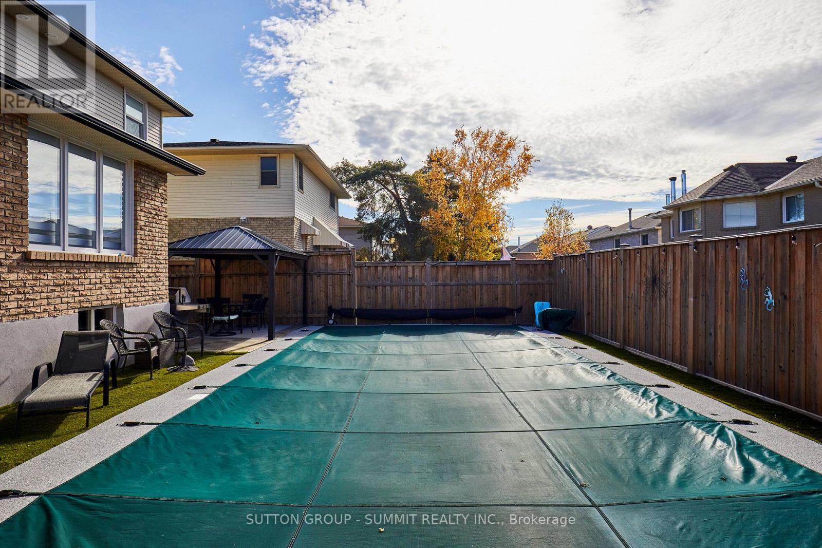 742 GRIFFITH STREET - 44
