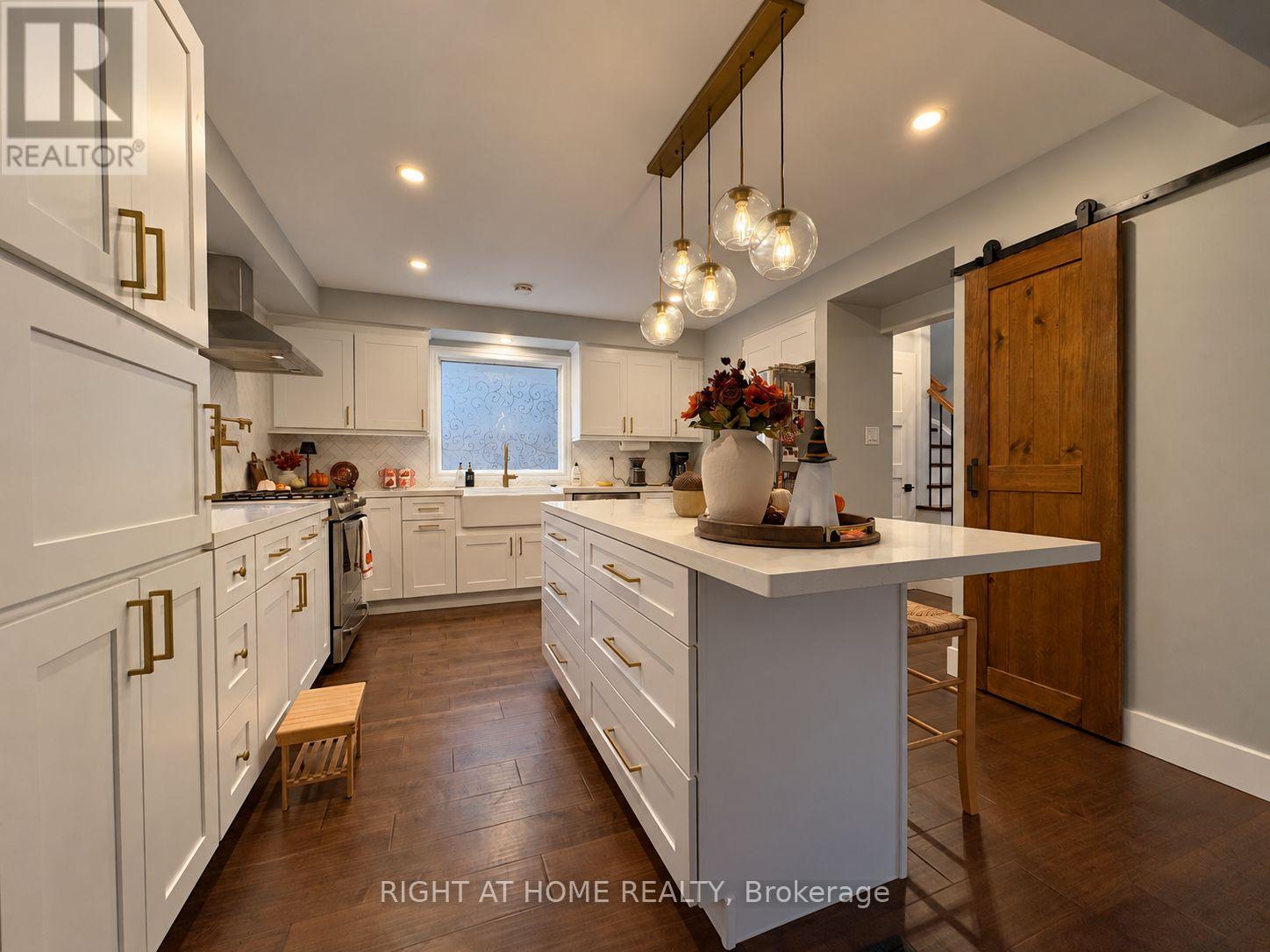 UPPER- 1871 Una Road, Pickering, ON photo 3