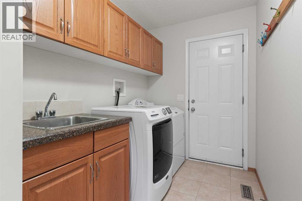 Property photograph 12 for MLS A2355467