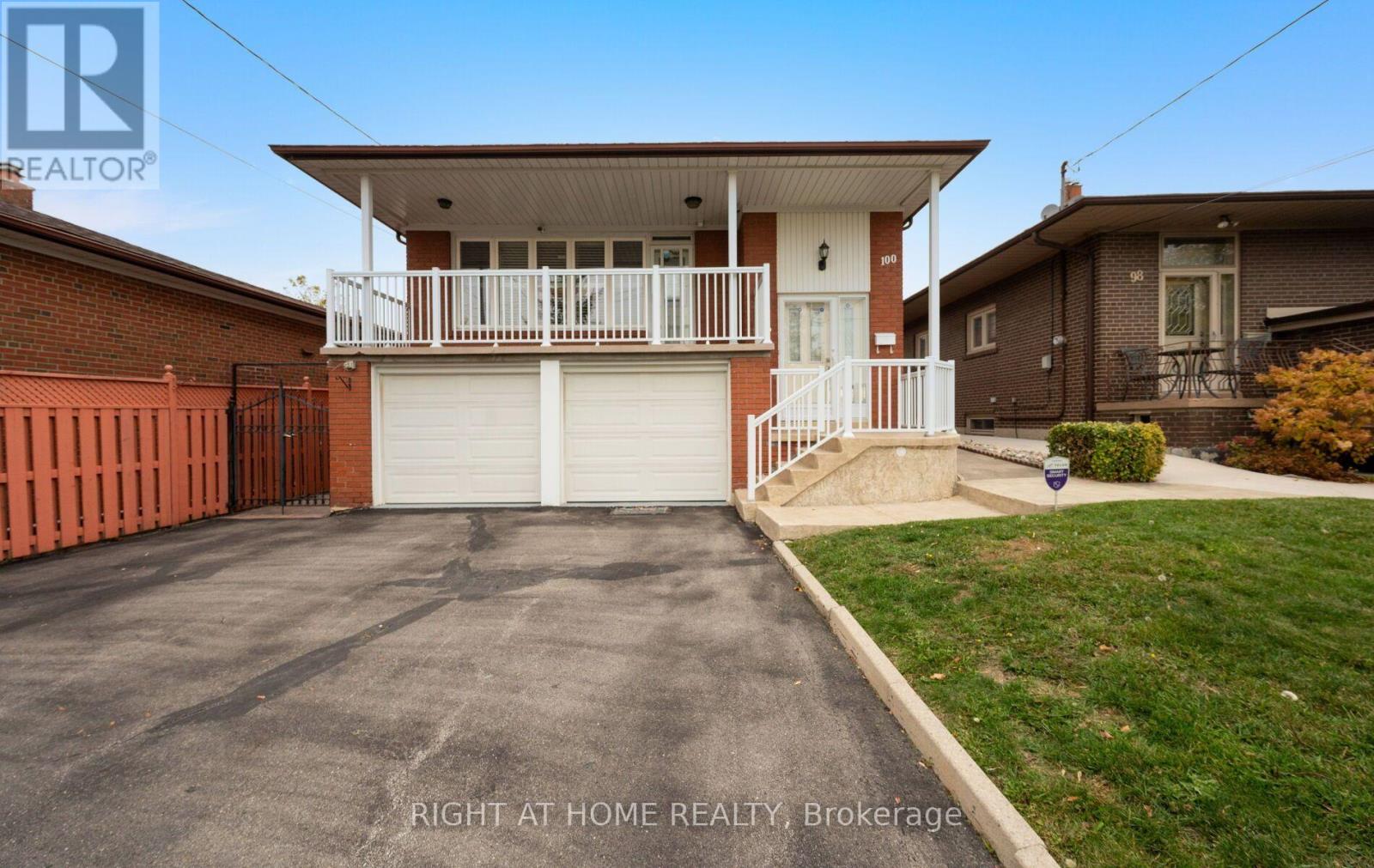 100 GRACEFIELD AVENUE - 1