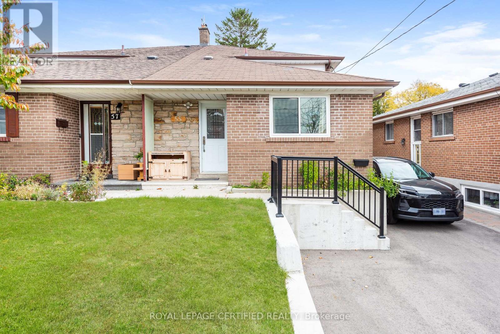 Photo of 55 Pearldale Avenue