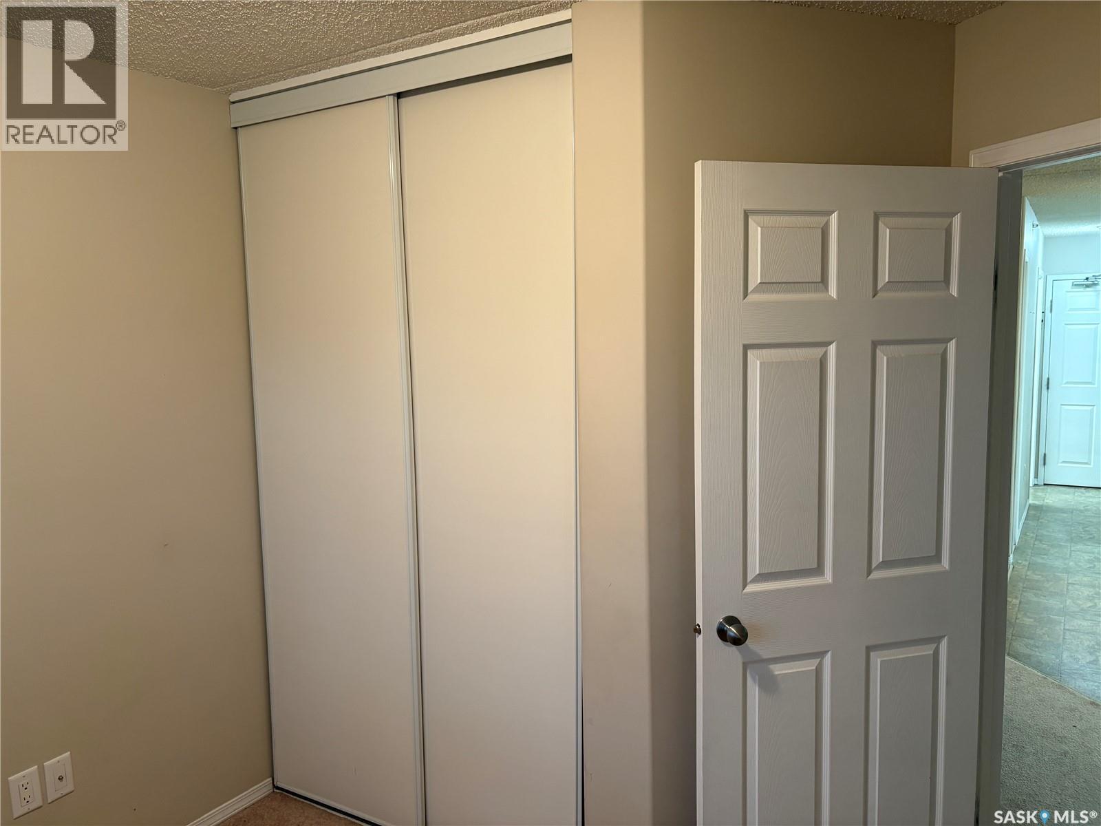 305 122 Government ROAD NE, Weyburn — photo 10