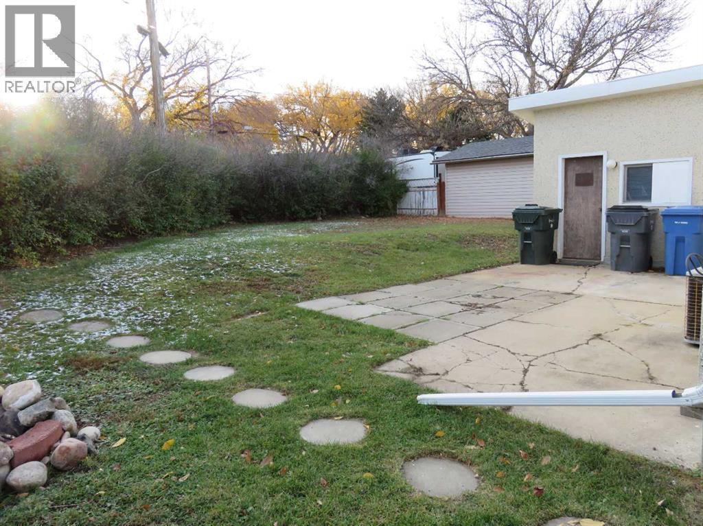 2696 Burton Place SE, Medicine Hat — photo 21