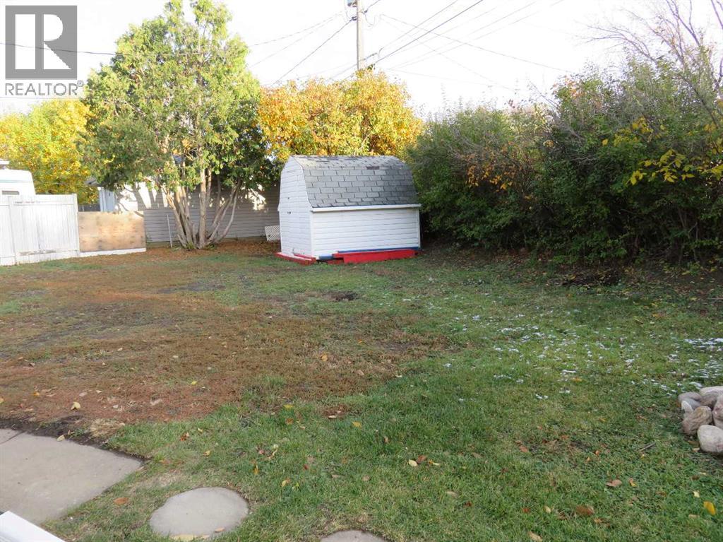2696 Burton Place SE, Medicine Hat — photo 19