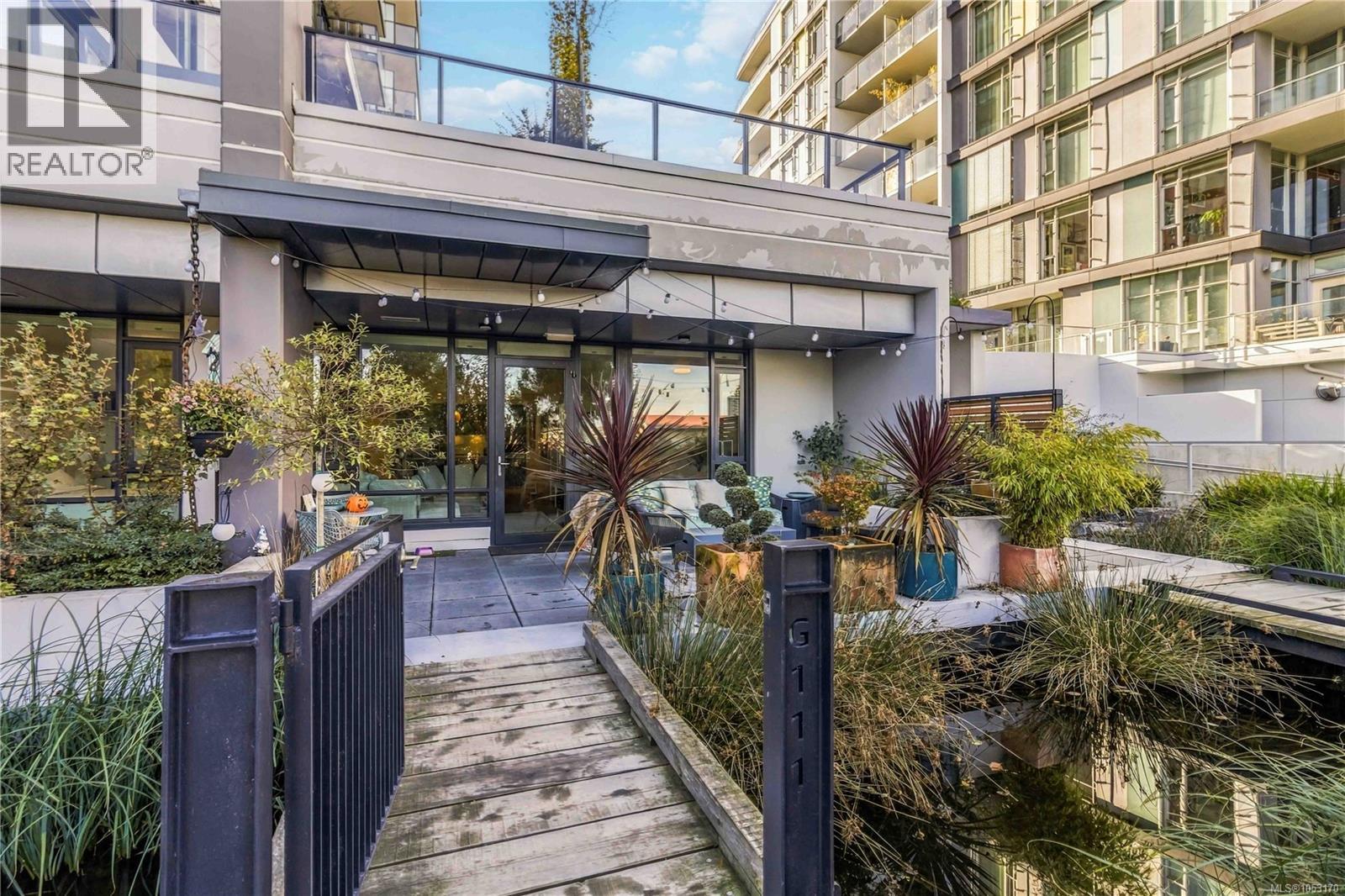 G111 369 Tyee Road, Victoria