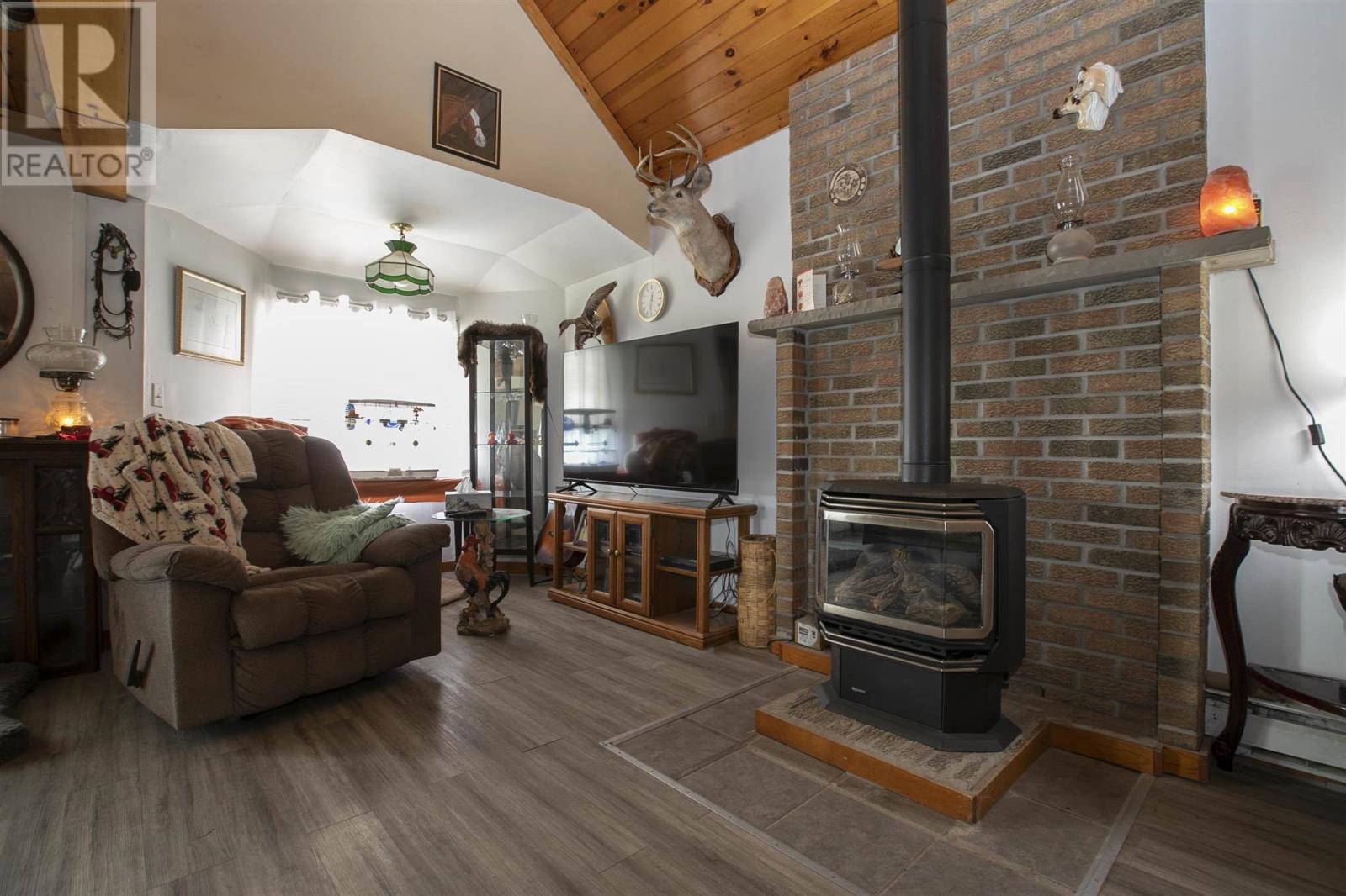 198 River RD - 43