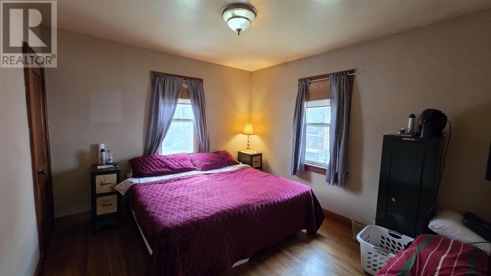 54 St. Georges AVE E - 13