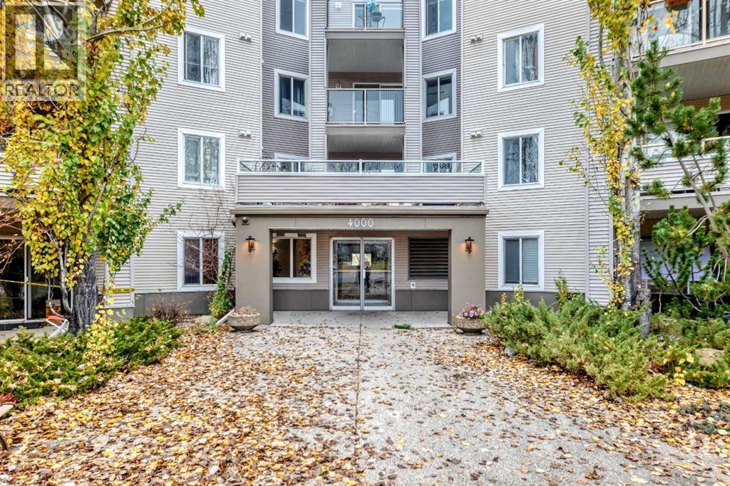 106, 4000 Somervale Court SW, Calgary — photo 3