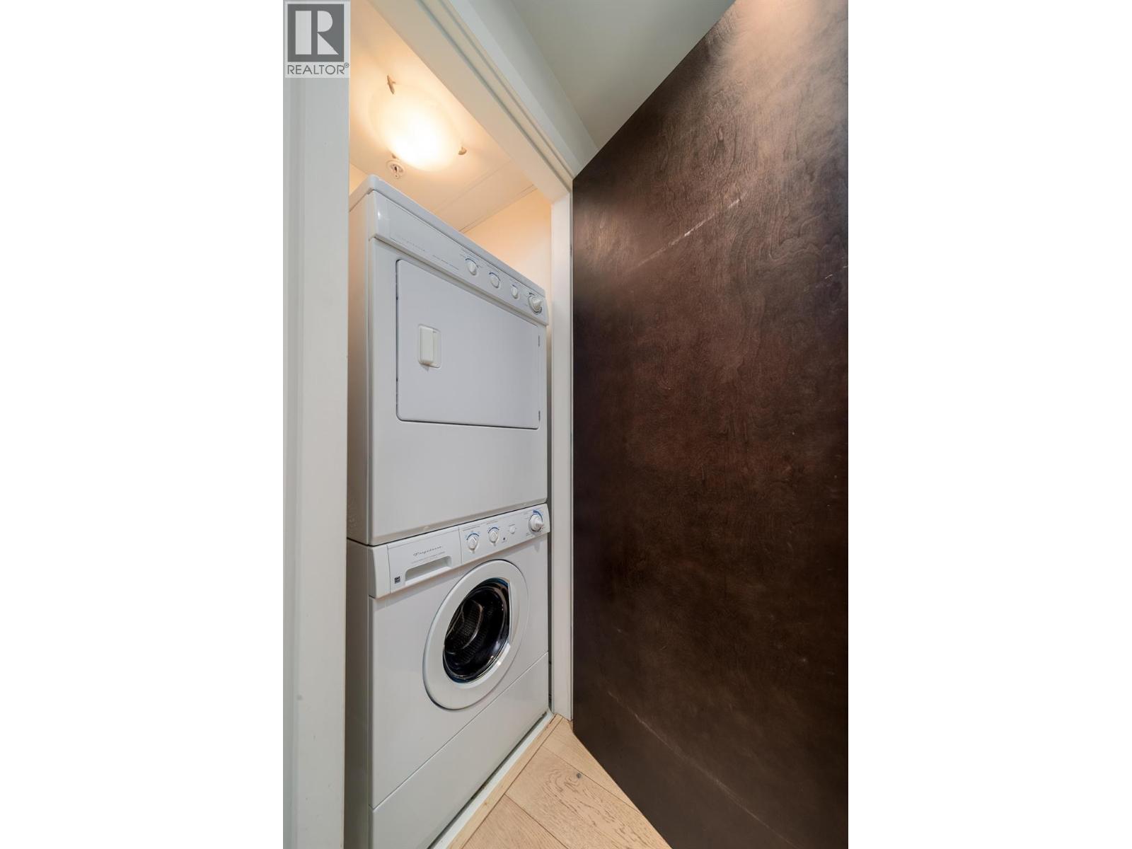 1005 2040 Springfield Road, Kelowna
